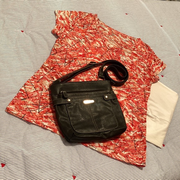 Relativity Red White Black Tan Floral V-Neck Cap Sleeve Top - Sz S - Picture 2 of 7